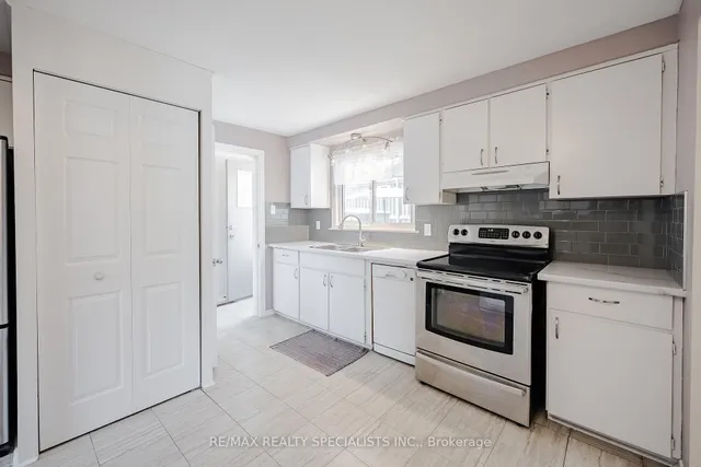 Additional image 12 of 211 Hazelglen Dr