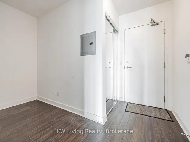 Additional image 2 of 120 Dallimore Circ Unit 819