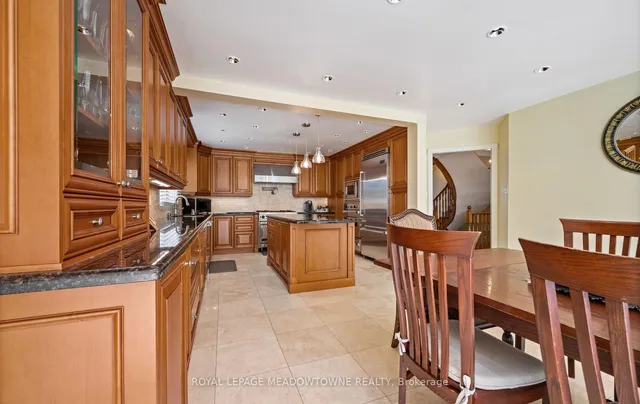 Additional image 16 of 36 Shadywood Rd