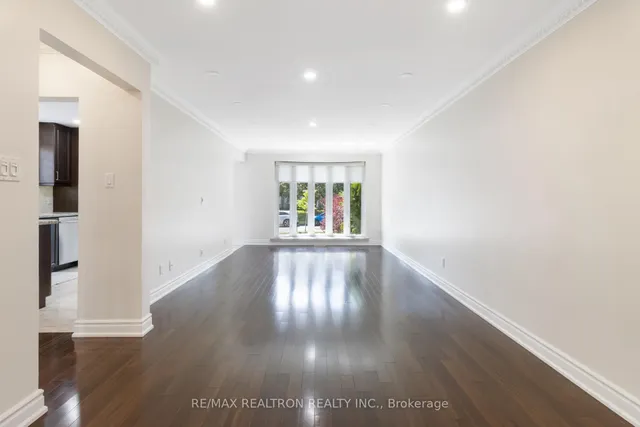 Additional image 9 of 44 Caracas Rd