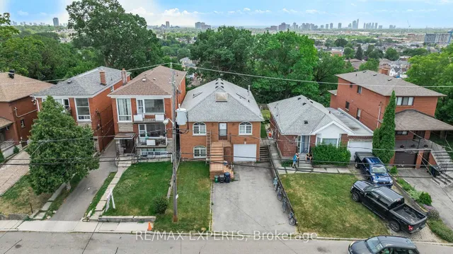 Additional image 23 of 27 Venn Cres