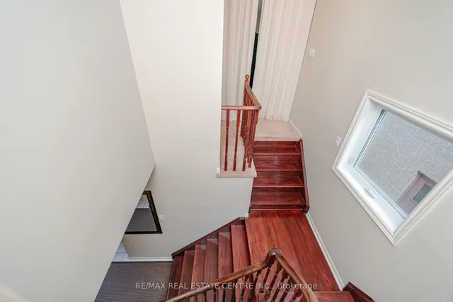 Additional image 22 of 30 Creekwood Dr