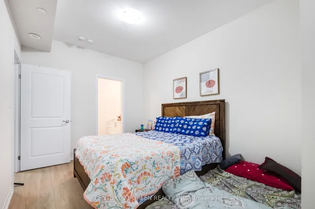 Additional image 37 of 1585 Rose Way Unit 122