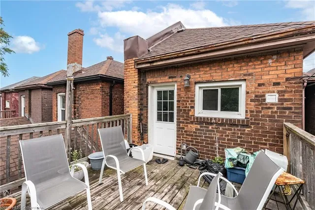 Additional image 40 of 77 Barton St