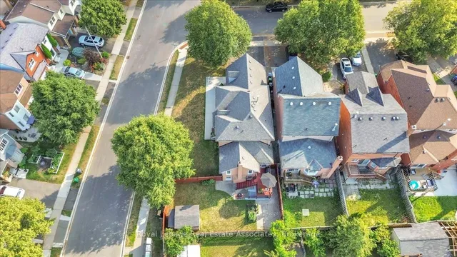 Additional image 2 of 3 Stoneledge Circ