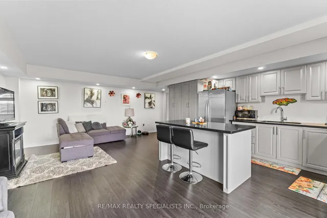 Additional image 39 of 24 Wainwright Dr