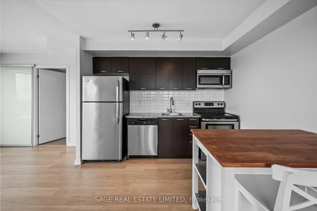 Additional image 5 of 38 Joe Shuster Way Unit 1518