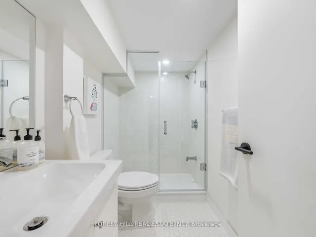 Additional image 24 of 125 Torrens Ave