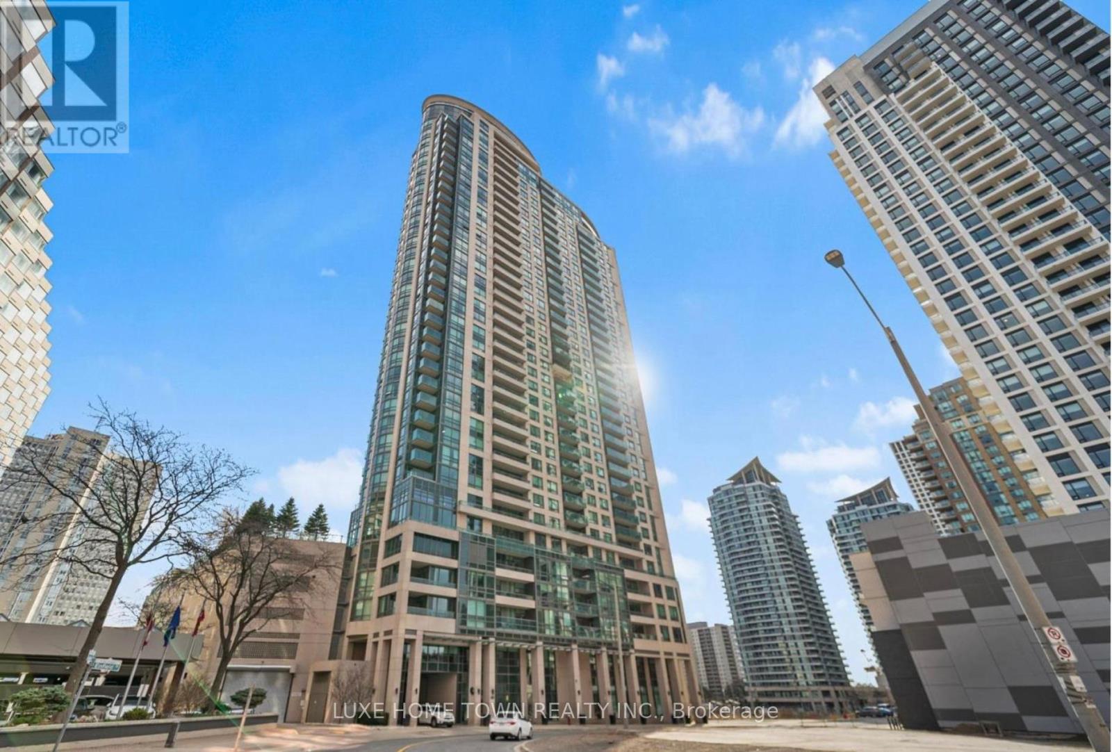 2108 - 208 ENFIELD PLACE|Mississauga (City Centre), Ontario L5B0G8
