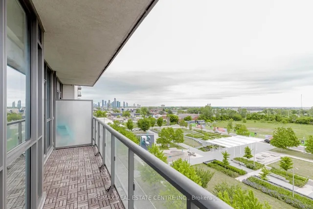 Additional image 41 of 15 Zorra St Unit 506