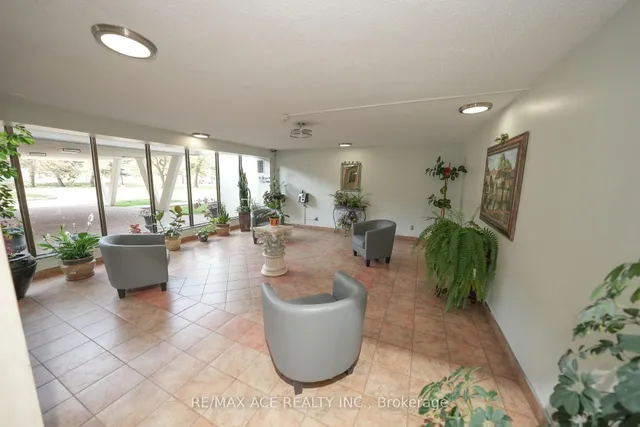 Additional image 3 of 301 Prudential Dr Unit 701