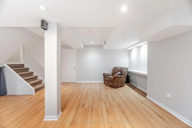 Additional image 38 of 5210 Nova Cres