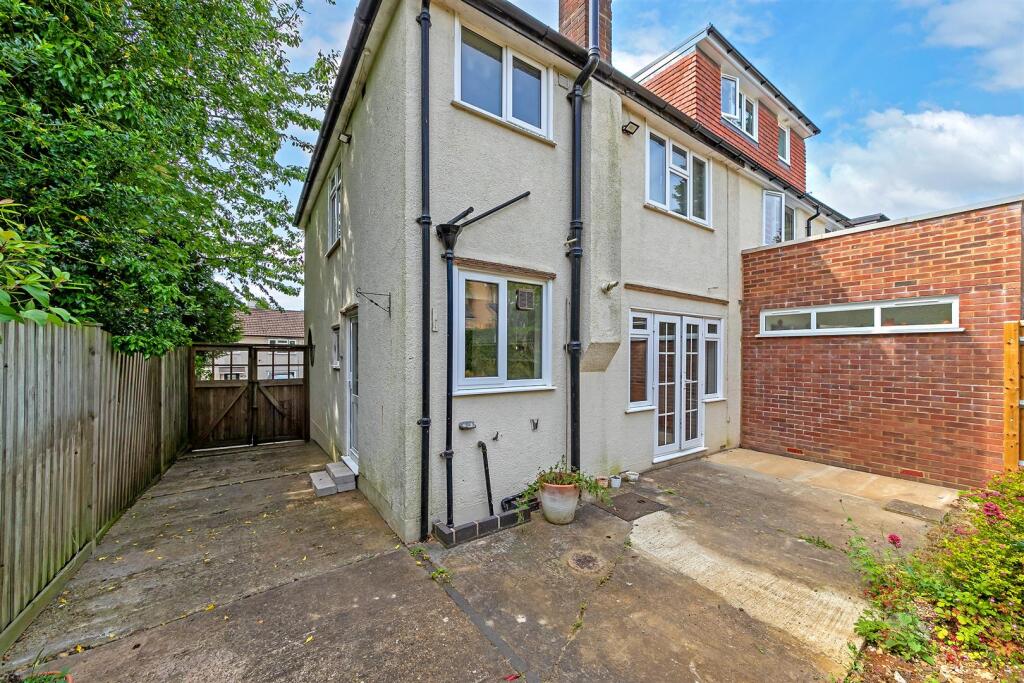 Additional image 18 of Francis Avenue, St. Albans