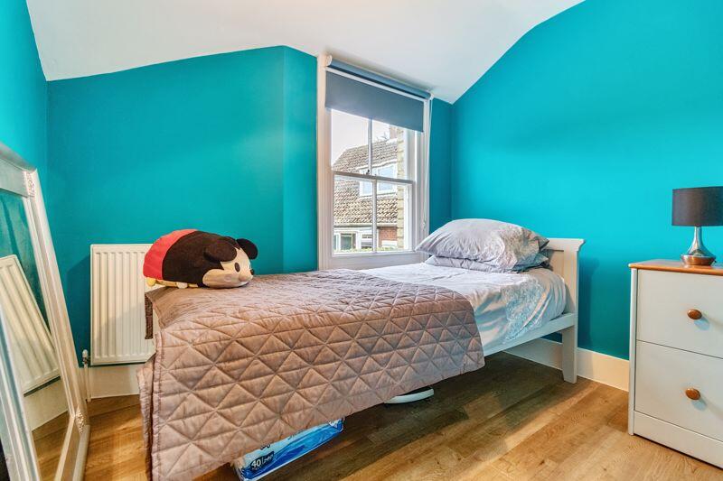 Additional image 10 of Chantry Lane, Hatfield