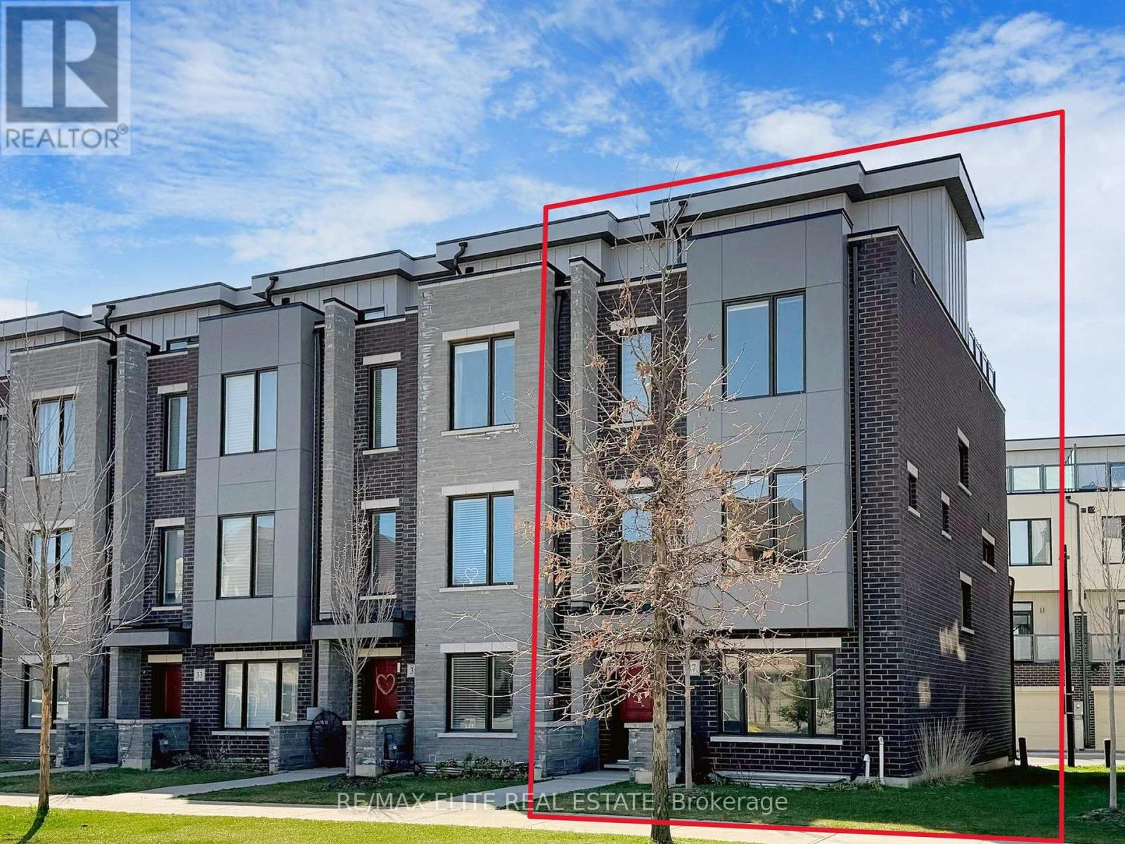 Property image for 37 GEORGE KIRBY STREET|Vaughan (Patterson), Ontario L6A5B4