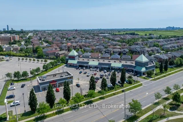 Additional image 49 of 792 Ledbury Cres