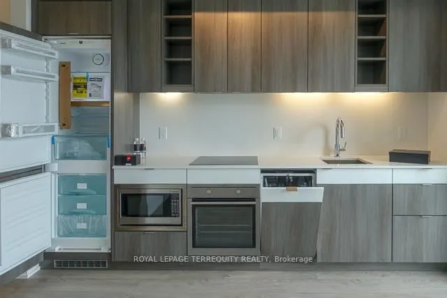 101 Erskine Ave Unit 1006