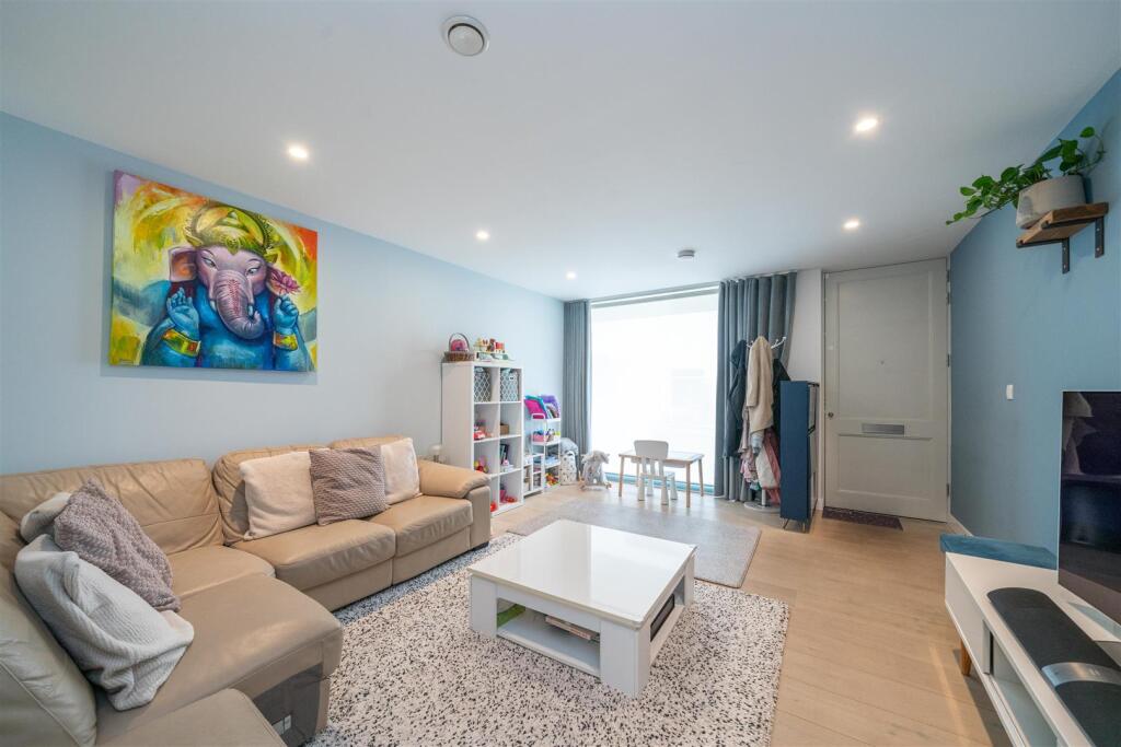 Additional image 4 of Gabriel Square, St. Albans