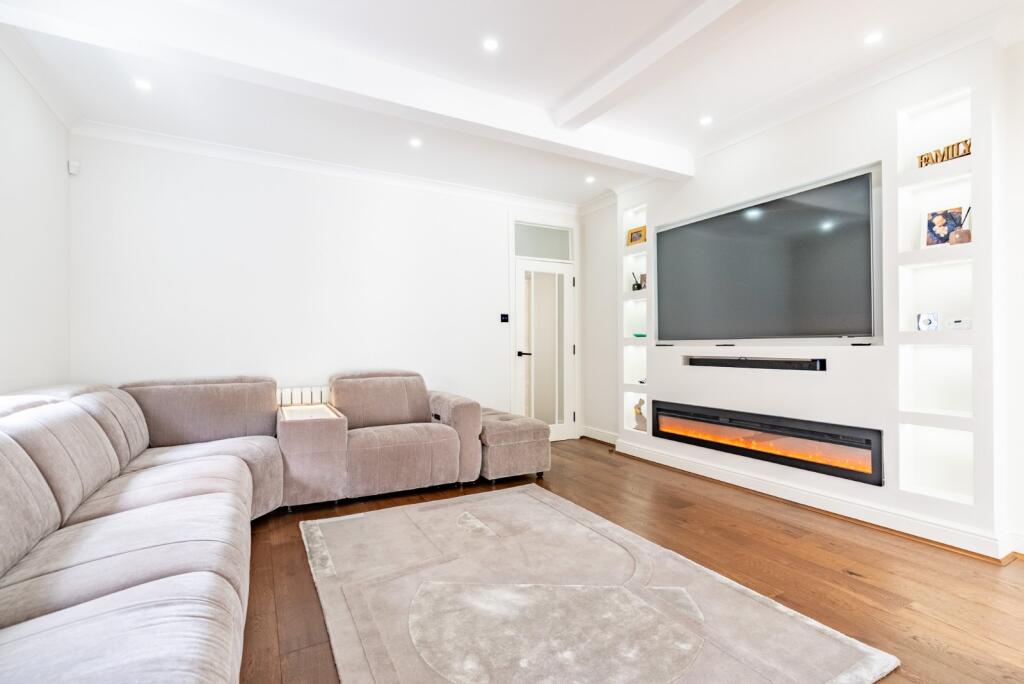 Additional image 23 of Watford Road, St. Albans, Hertfordshire, AL2