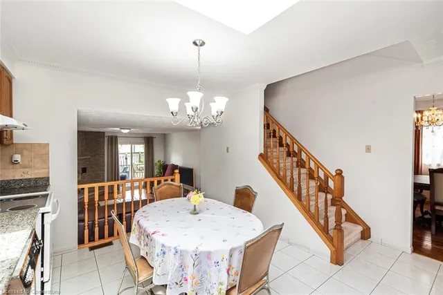 Additional image 12 of 9 Mark Pl