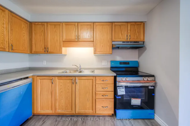 Additional image 4 of 27 Hackberry St