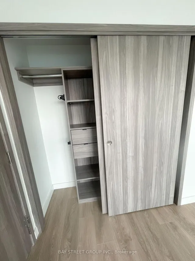 Additional image 14 of 85 Mcmahon Dr Unit 707