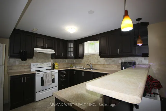 Additional image 41 of 6 Bowsfield Dr