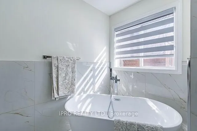 Additional image 25 of 631 Rossellini Dr