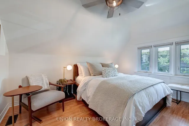 Additional image 14 of 412 Coxwell Ave