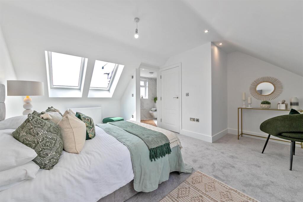 Additional image 16 of Birchmead Close, New Greens, St. Albans