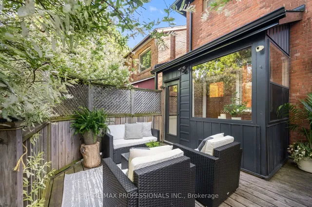 Additional image 41 of 61 Evans Ave