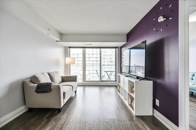 Additional image 10 of 565 Wilson Ave Unit W1001