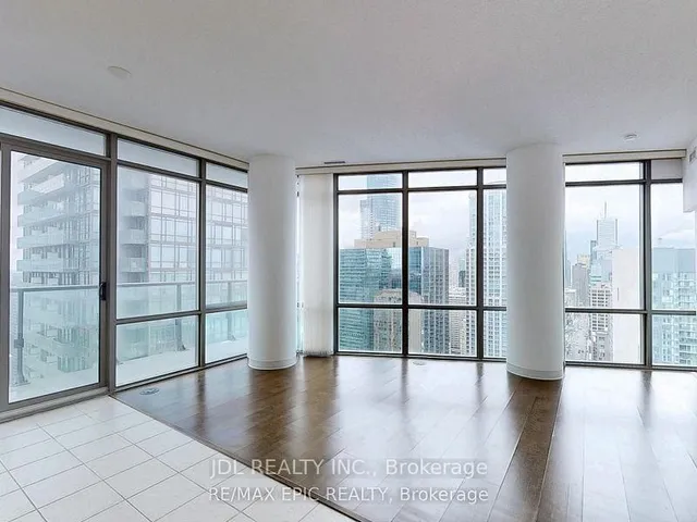 Additional image 22 of 832 Bay St Unit 2208