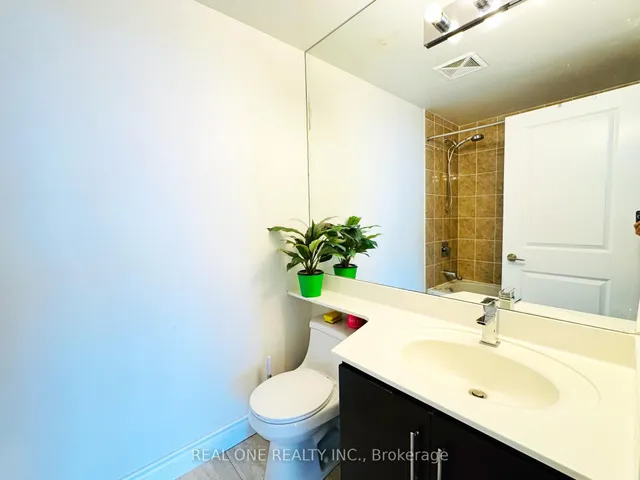 Additional image 50 of 60 Absolute Ave Unit 4402