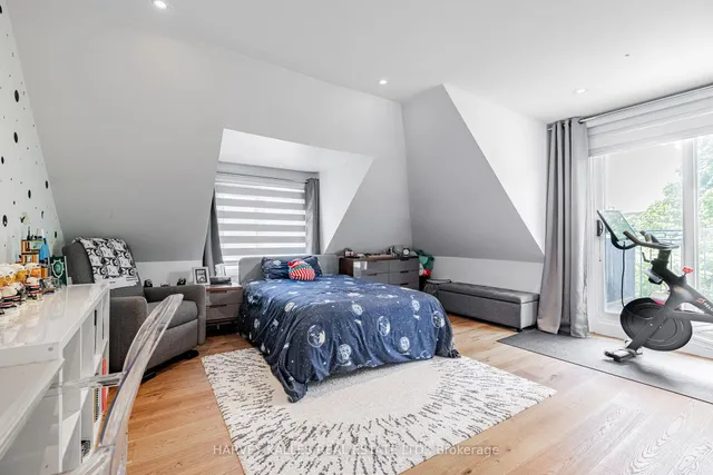 Additional image 27 of 386 Palmerston Blvd