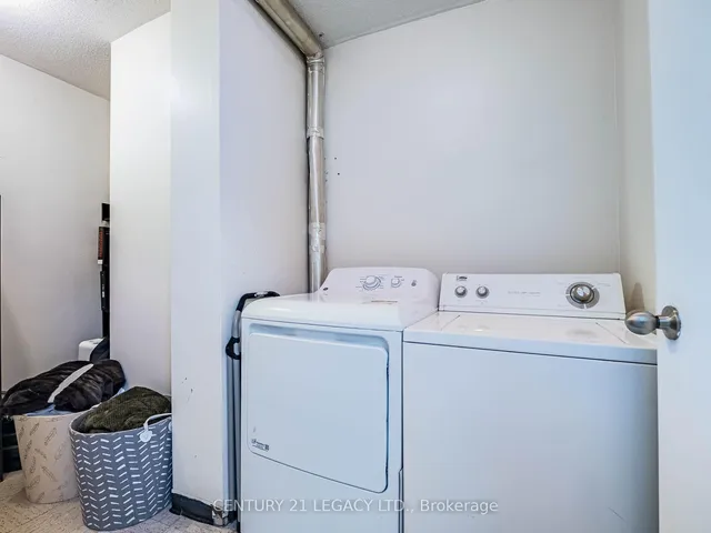 房产图片 29 - 多伦多西大道551号西区商场310单元