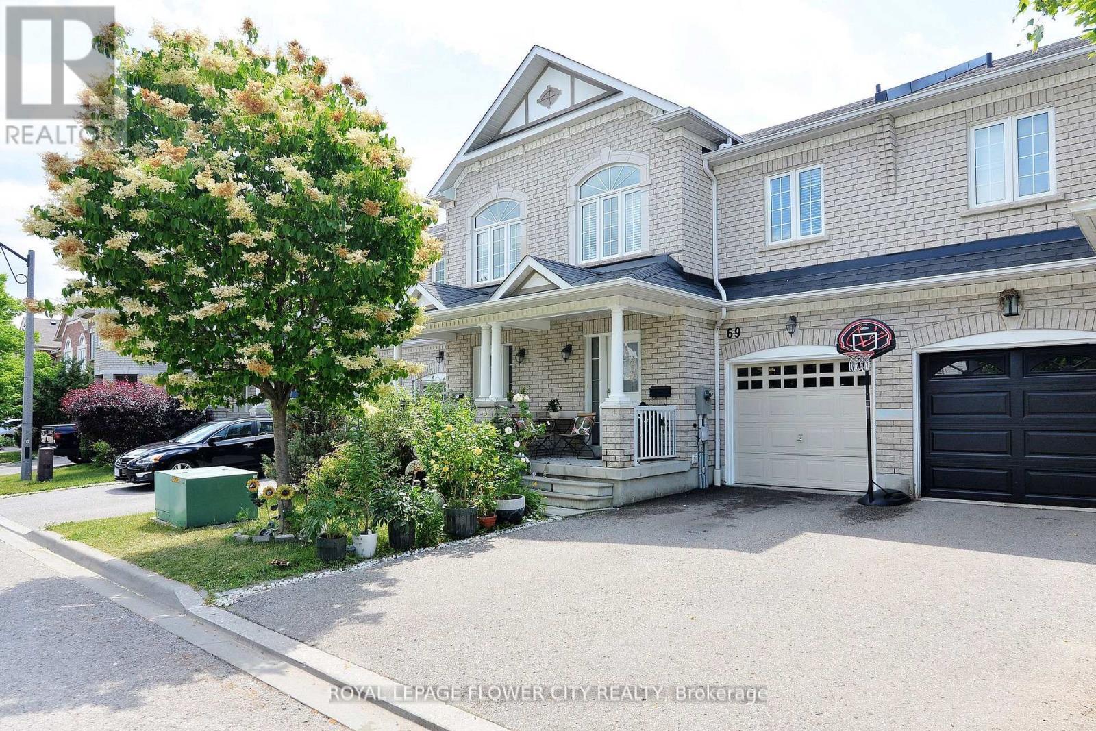 69 KEYWOOD STREET|Ajax (South East), Ontario L1Z2E4