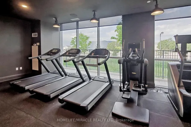 Additional image 41 of 1050 Main St Unit 1106