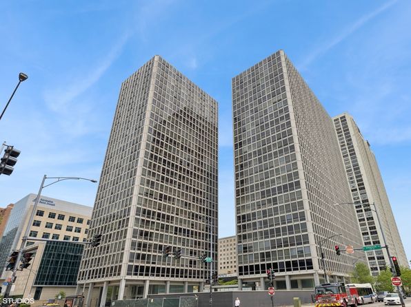 340 W Diversey Pkwy APT 1020, Chicago, IL 60657