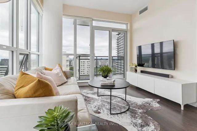 Additional image 13 of 89 Dunfield Ave Unit 2407