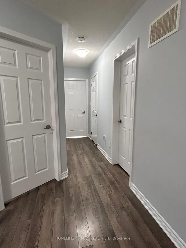 Additional image 17 of 80 Reichert Crt