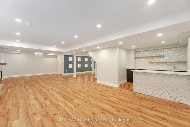 Additional image 43 of 8 Amberglow Crt