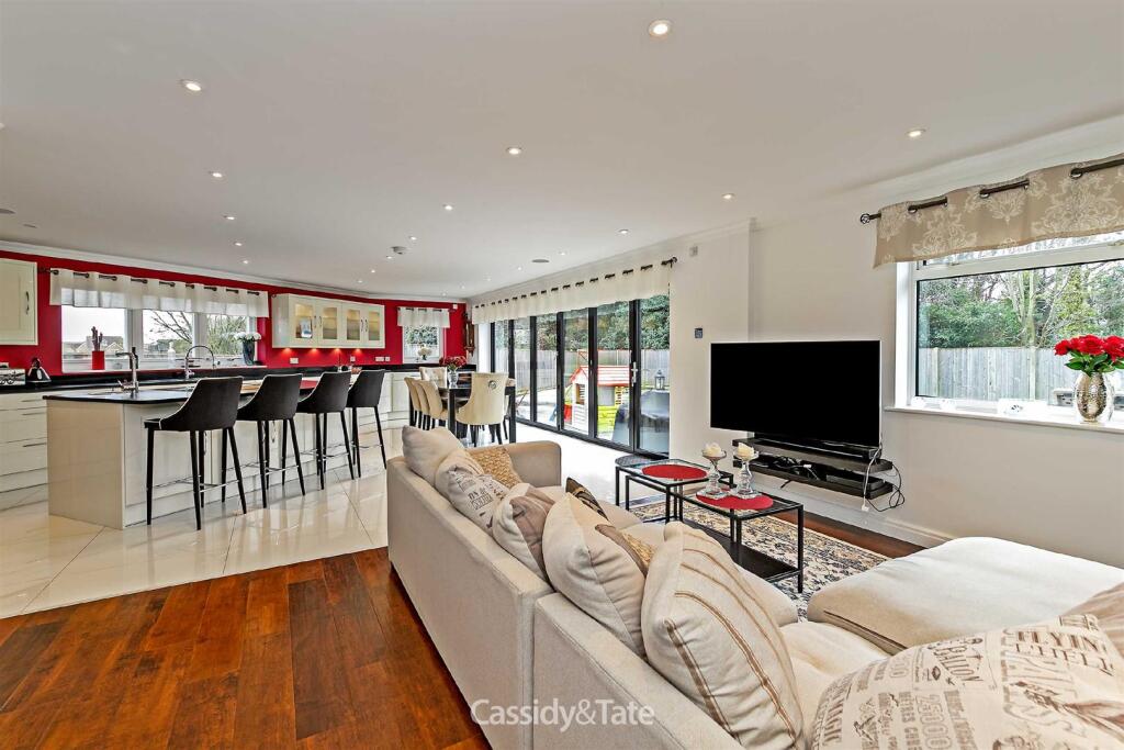 Additional image 9 of Linden Crescent, St. Albans