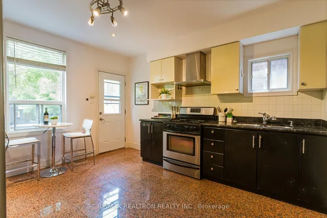 Additional image 8 of 569 Greenwood Ave