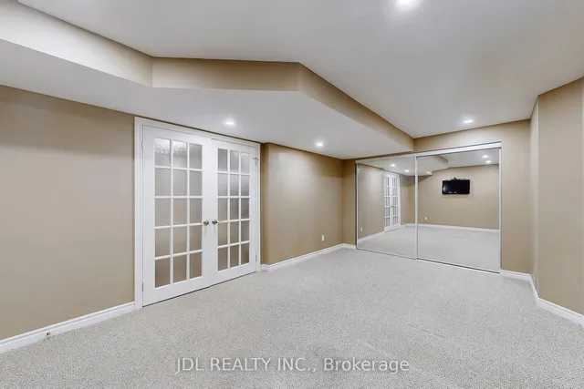 Additional image 34 of 240 Lexington Rd