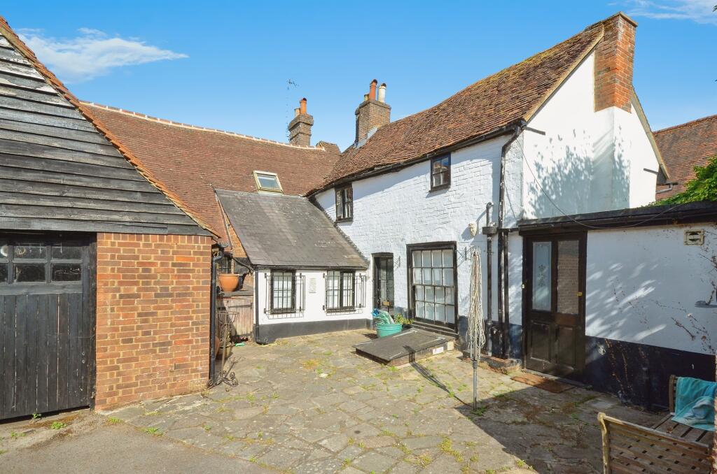 High Street, Redbourn, St. Albans