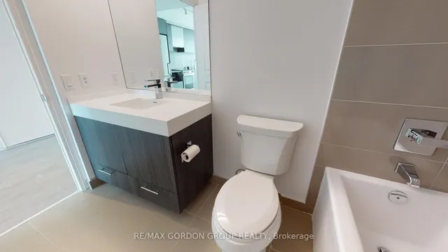 Additional image 13 of 251 Jarvis St Unit 4812