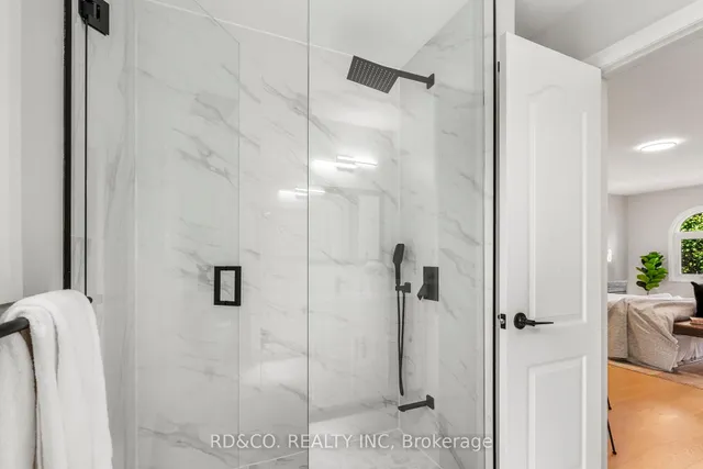 Additional image 39 of 114 Agincourt Dr