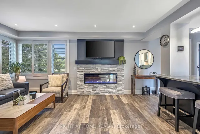 Additional image 10 of 2330 Parkway Dr