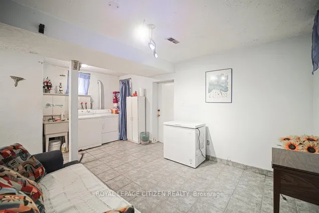 Additional image 36 of 347 Harvie Ave